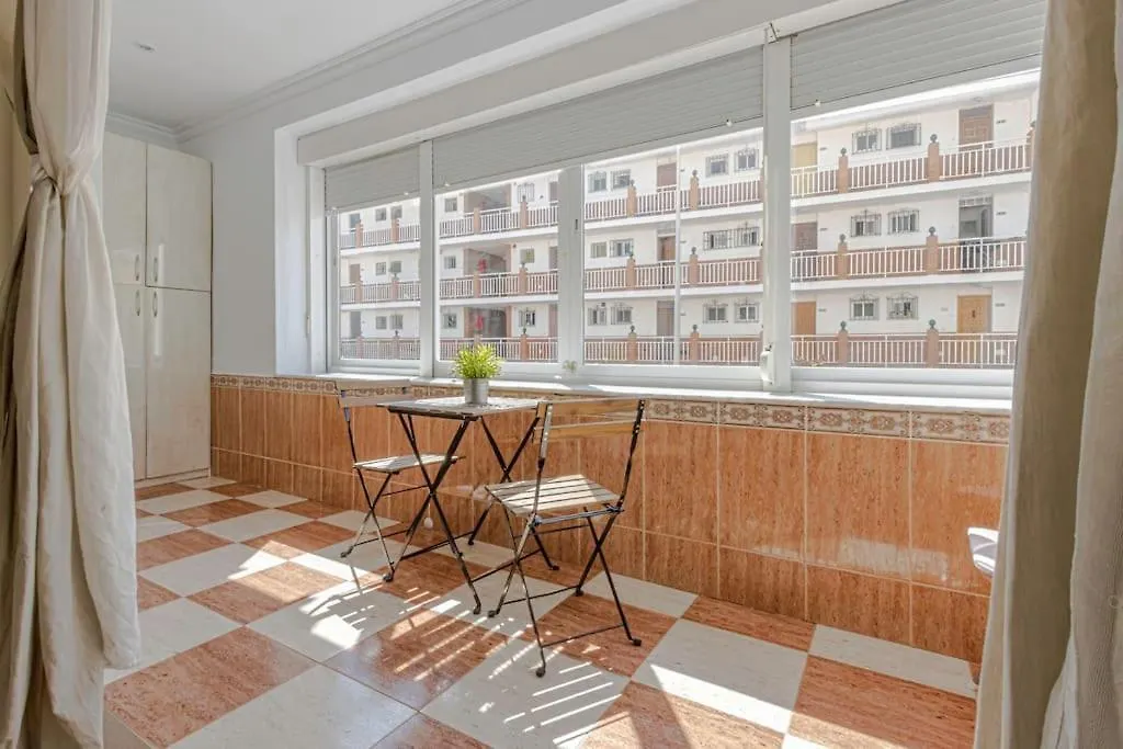 Bright Apt 50 Mt From The Beach Benalmadena Apartment