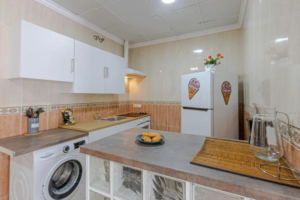 Bright Apt 50 Mt From The Beach Benalmadena Apartment