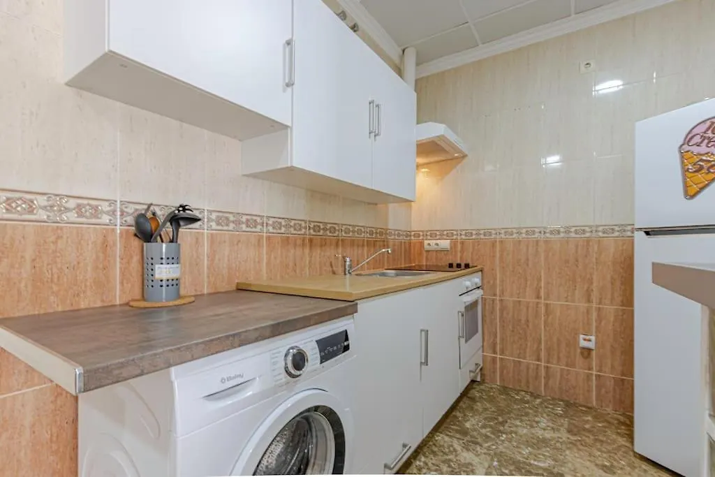 Bright Apt 50 Mt From The Beach Benalmadena Spain
