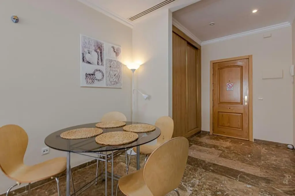 Bright Apt 50 Mt From The Beach 베날마데나코스타 0*,  스페인