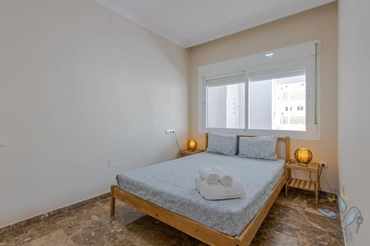 Bright Apt 50 Mt From The Beach Benalmadena Apartment